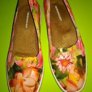 Floral flats